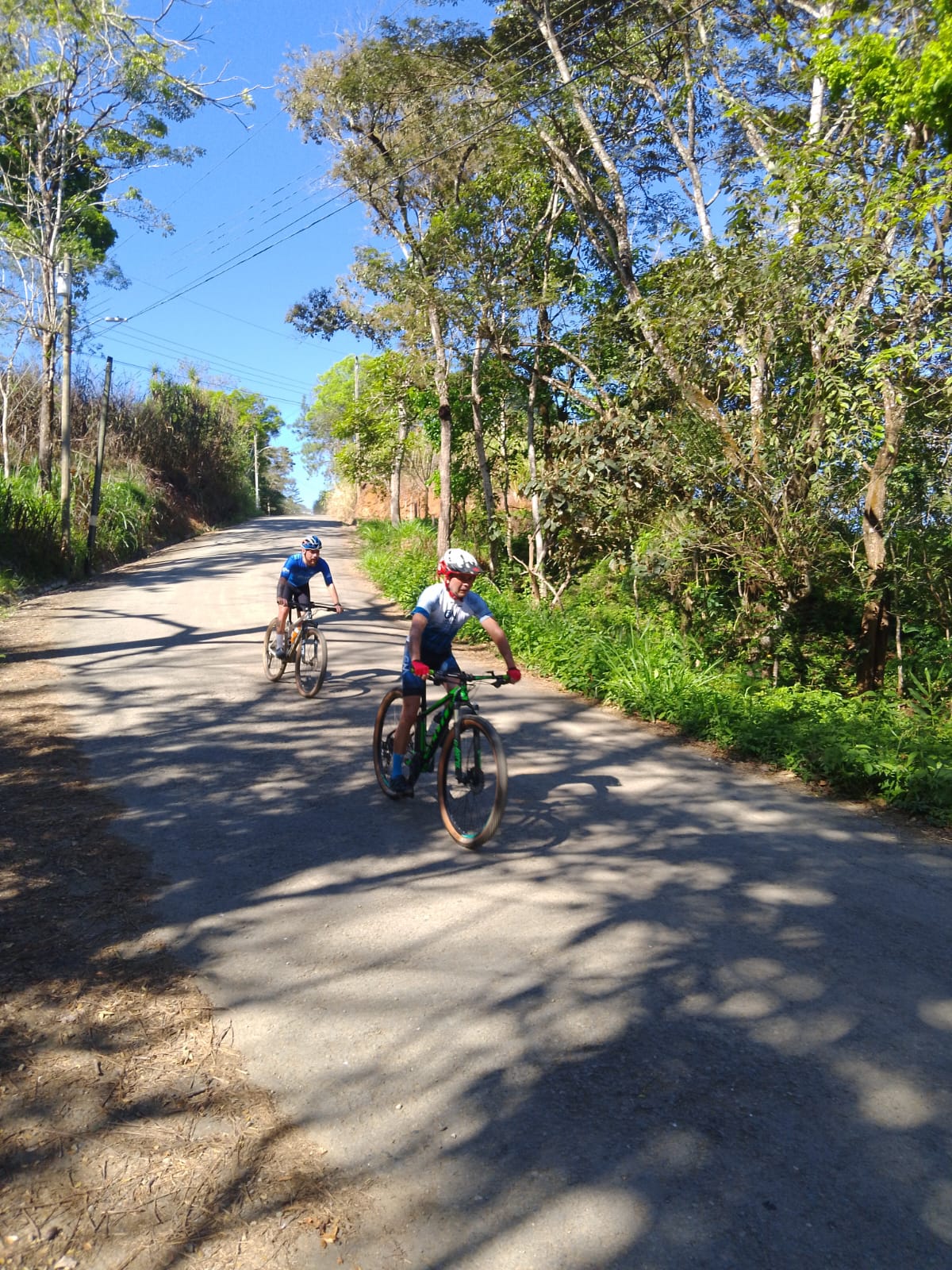AcostaMTB — subida en carretera