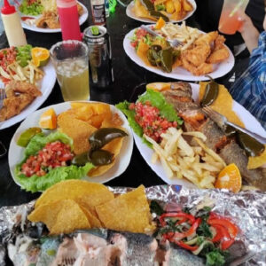 Platos de trucha fresca para compartir