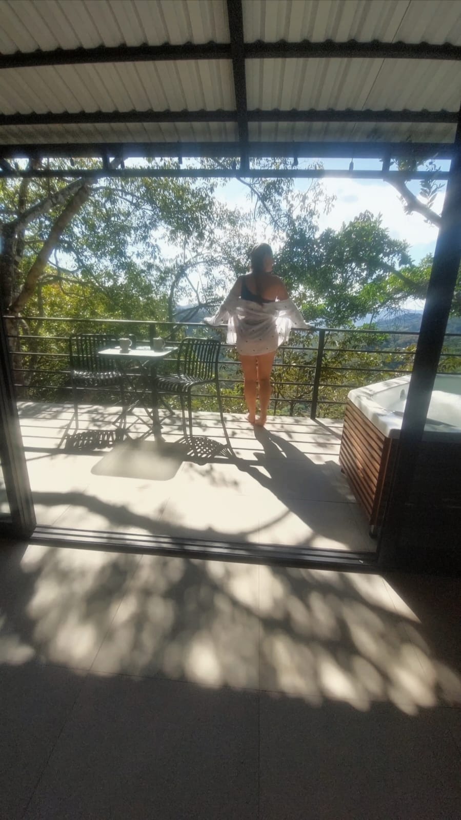 Amanecer desde la terraza con jacuzzi privado